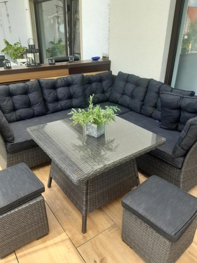 Hochwertige Und Moderne Ferienwohnung Huber Neuweiler  Exteriér fotografie